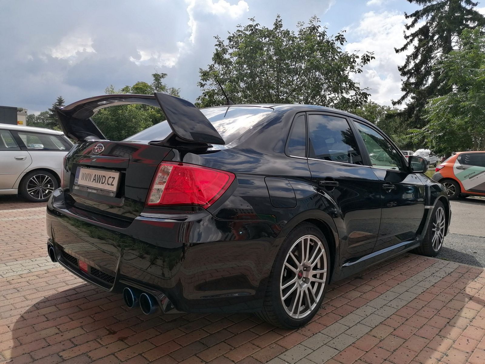 SUBARU WRX STI 2,5 4D SEDAN MY2011