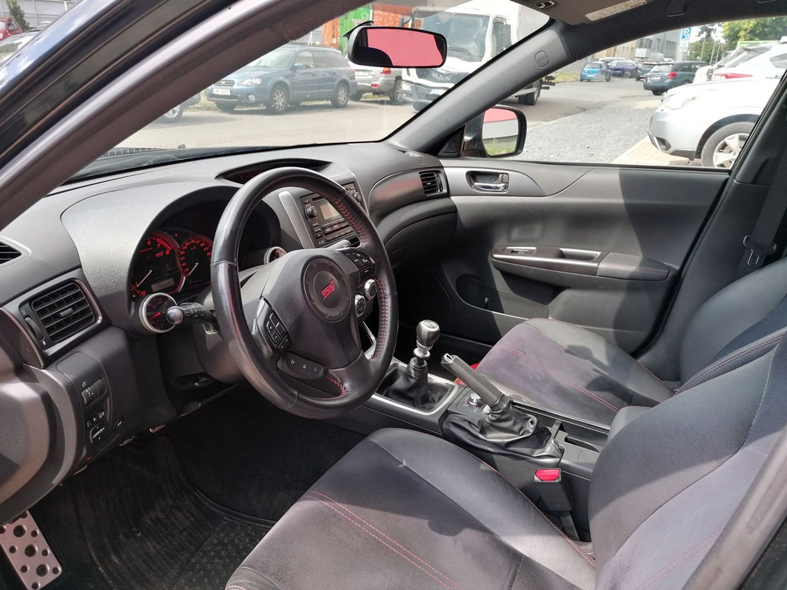 SUBARU WRX STI 2,5 4D SEDAN MY2011