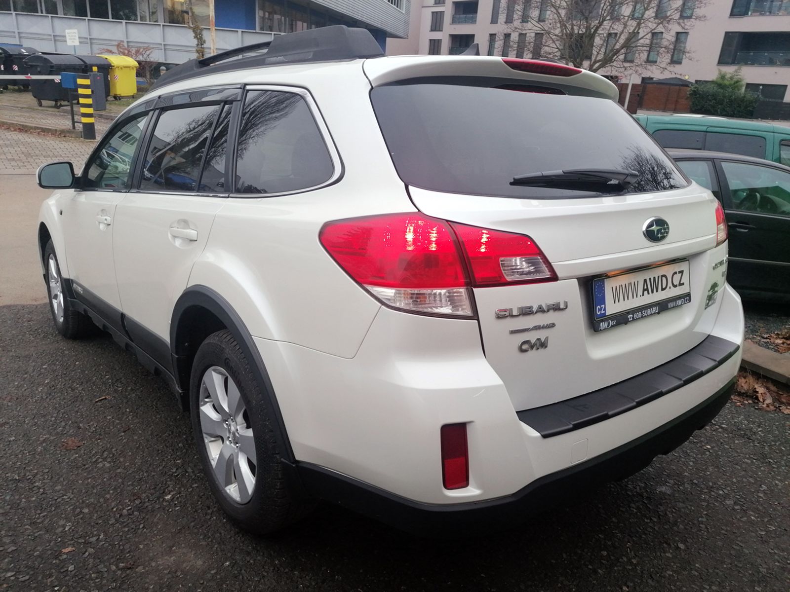 SUBARU Outback 3.6R Comfort 5AT MY2011 USA