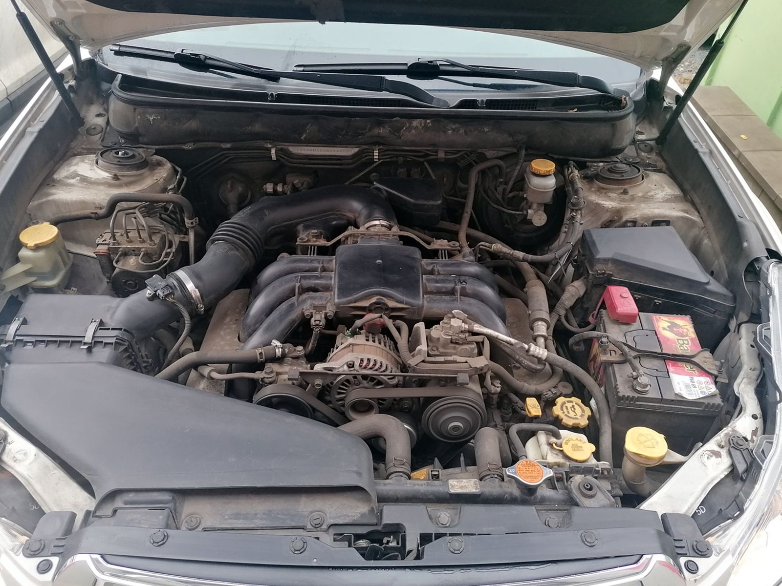 SUBARU Outback 3.6R Comfort 5AT MY2011 USA