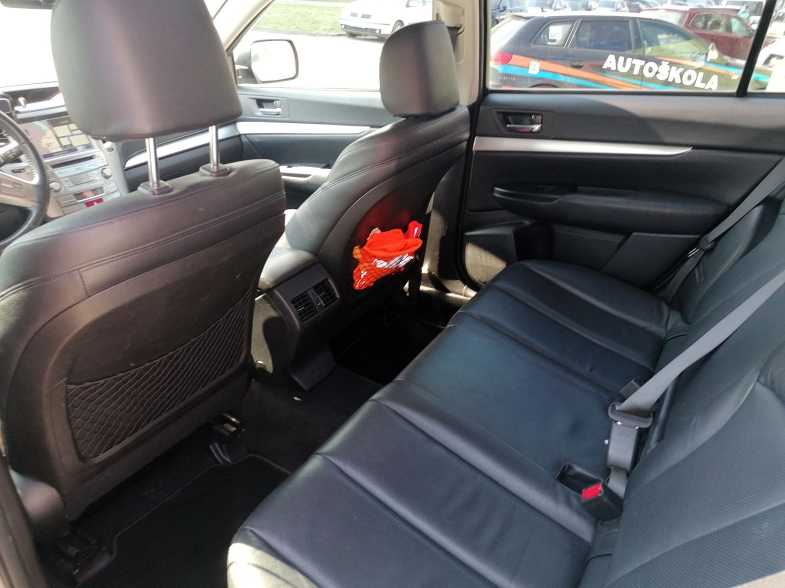 SUBARU Outback 2.5i Comfort MY2010